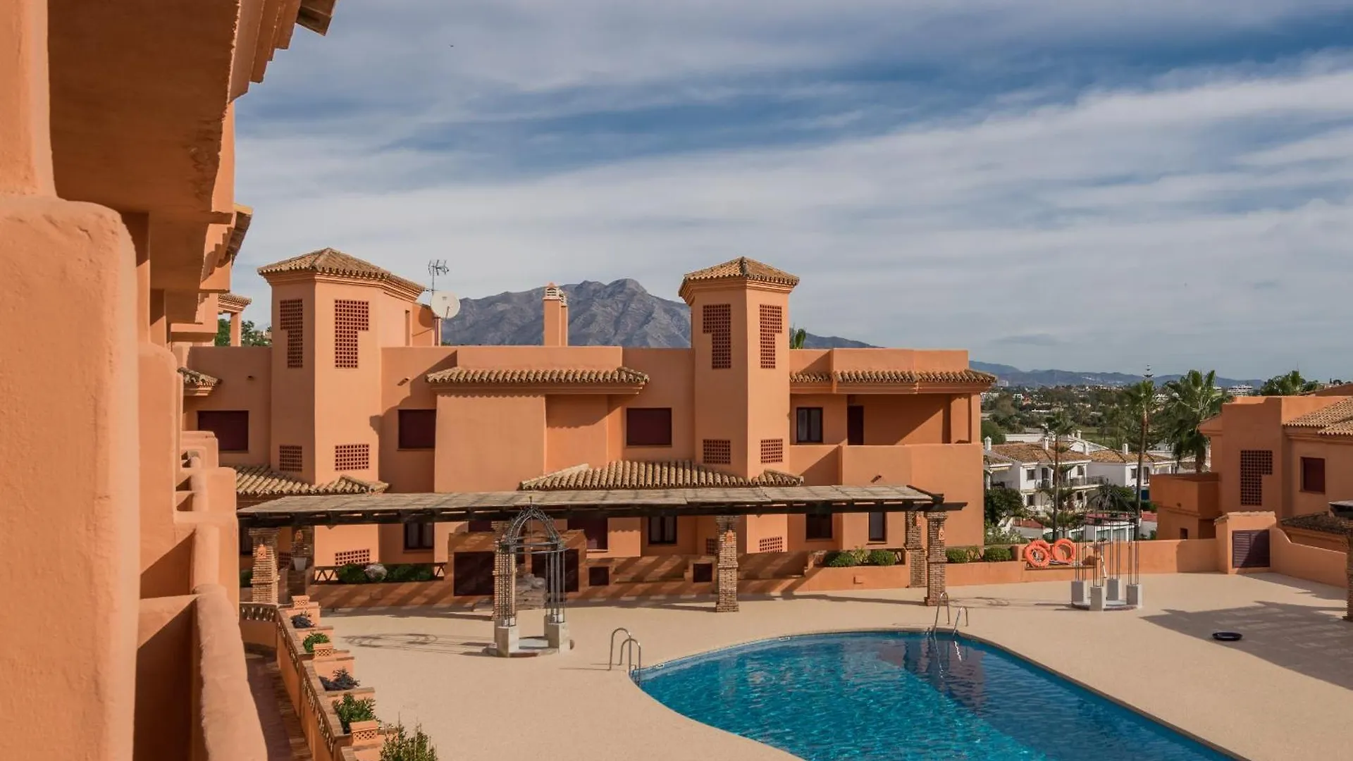 Apartamento Royal Marbella Golf Resort Estepona