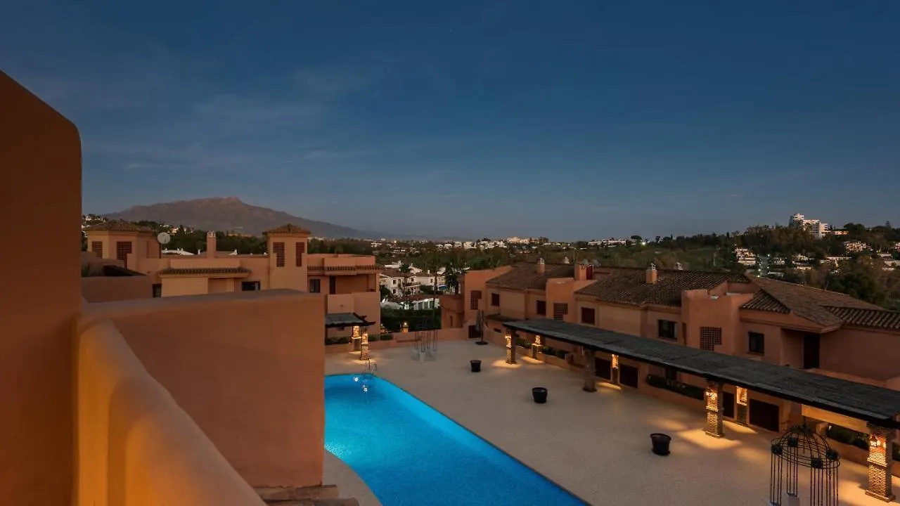 Διαμέρισμα Royal Marbella Golf Resort Εστεπόνα