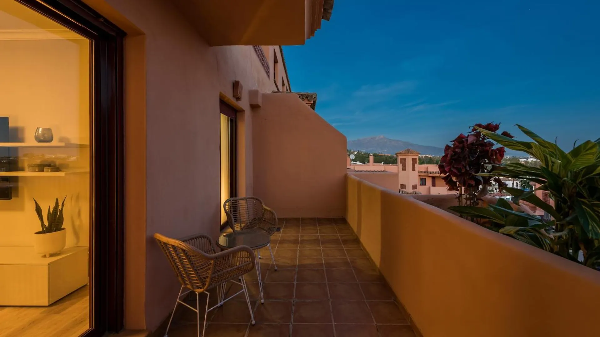 Royal Marbella Golf Resort Εστεπόνα 0*,  Ισπανία